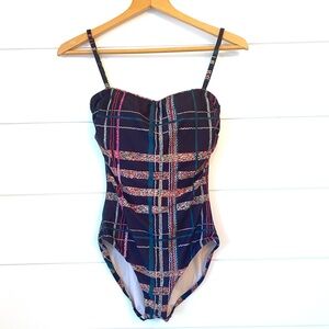 NWOT $168 Hermoza Sandra one piece swimsuit. Size 8.